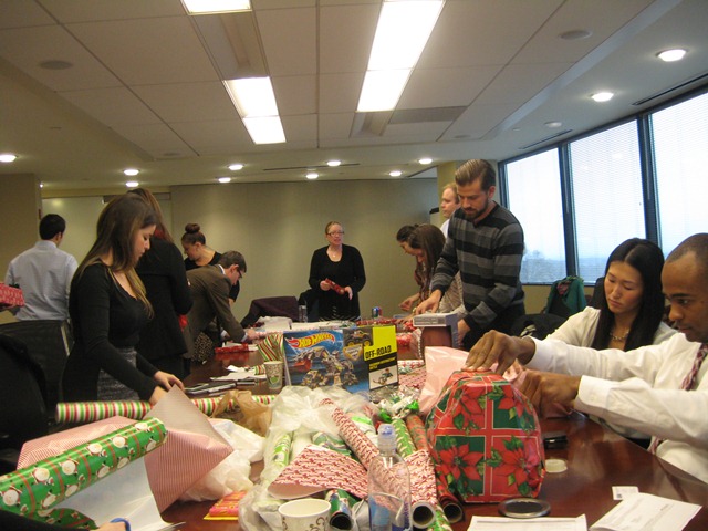 2014 DL Holiday Donation