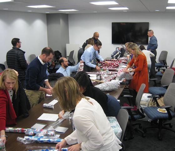 NAIOP Northern Virginia DL Gift Wrapping