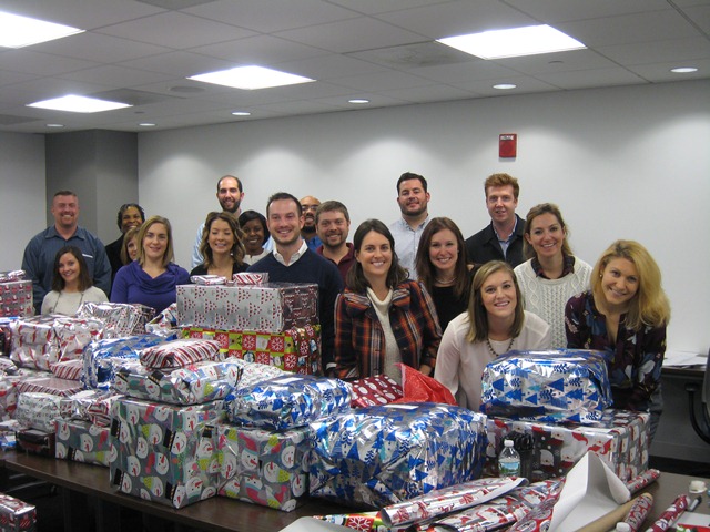 NAIOP Northern Virginia DL Gift Wrapping