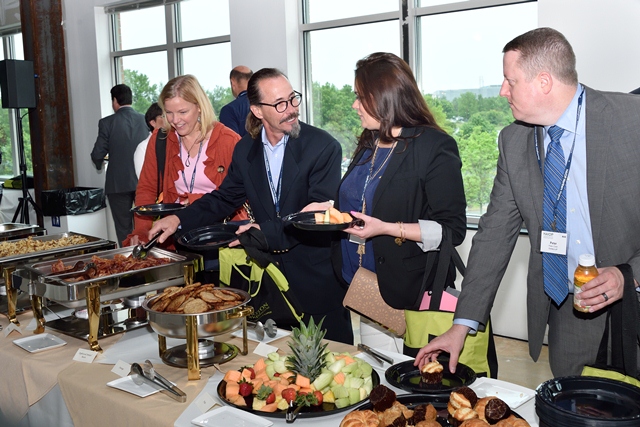 NAIOP Bus Tour and Trade Show