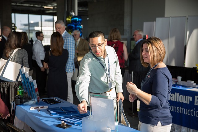 2018 NAIOP Bus Tour and Trade Show