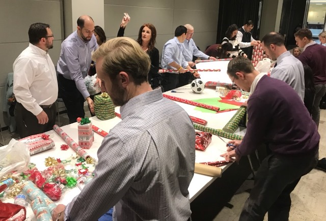 2018 Holiday Gift Wrapping